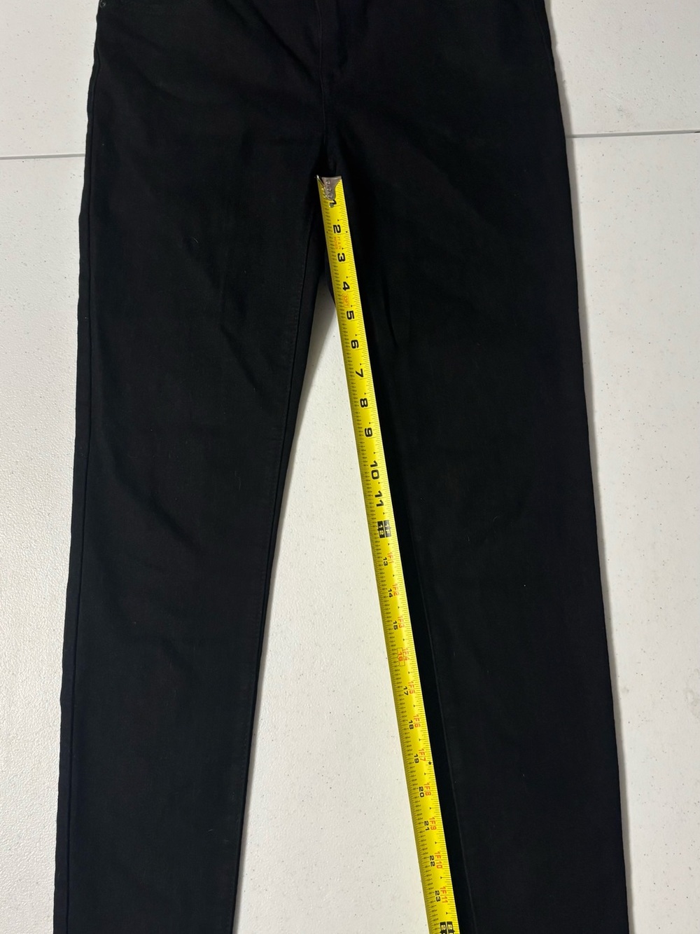 Forever 21 skinny jeans with belt